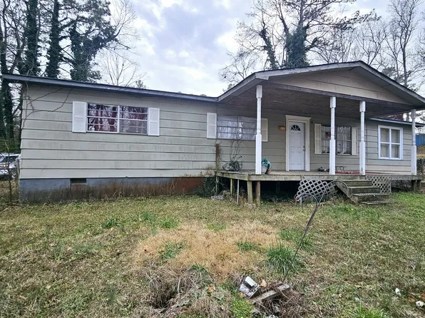 9135 Ford St SW, Covington, GA 30014