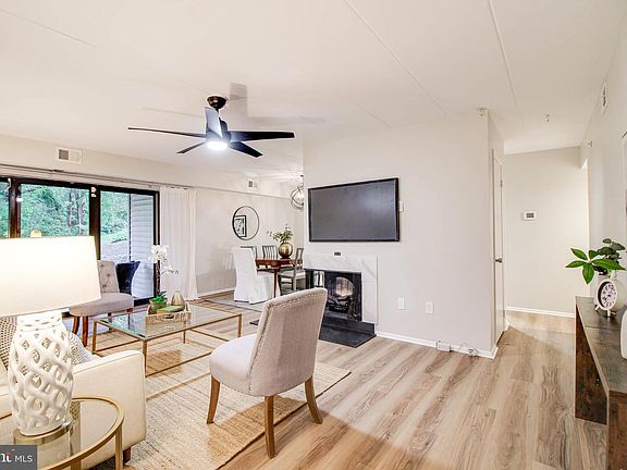 2nd image of 5390 Smooth Meadow Way Unit B2d-04