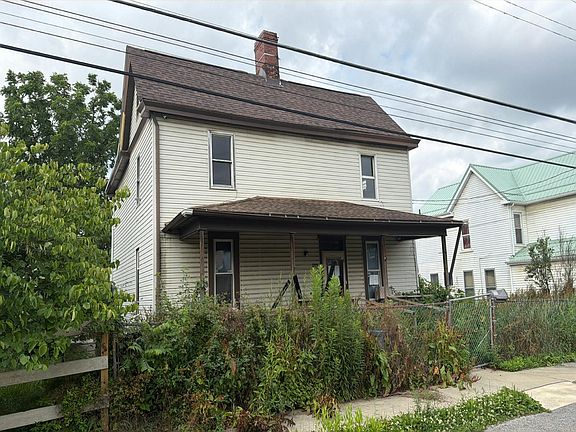 3rd image of 1225 Summerlea Ave