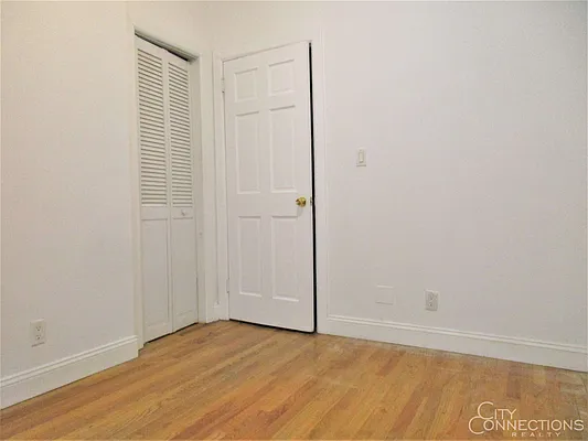 Rented by City Connections Realty | media 40