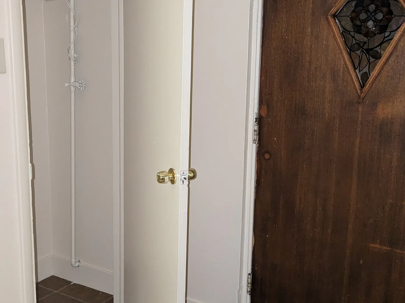 2 bed, 833 sqft, $1,475 — Photo 2