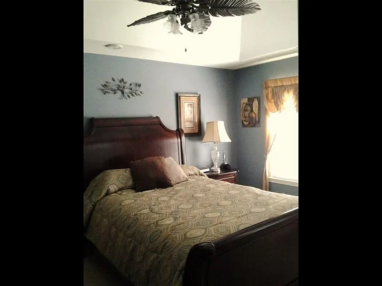 400 Cliffview Ct — Photo 5
