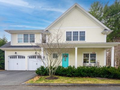 25 Ingham Ln, Concord, MA, 01742