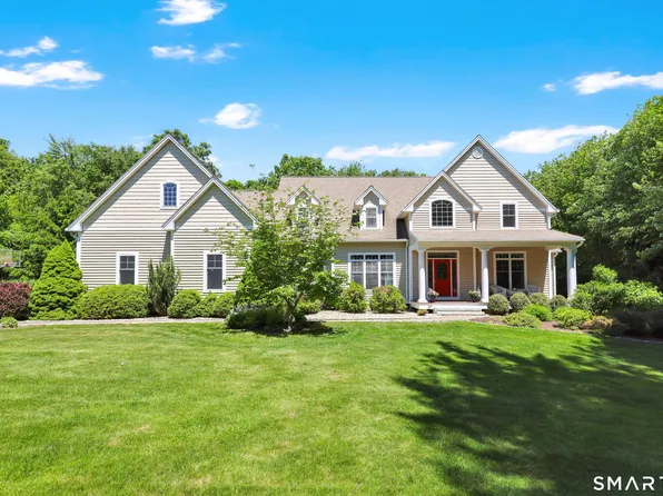 10 Merrit Woods, Burlington, CT 06013