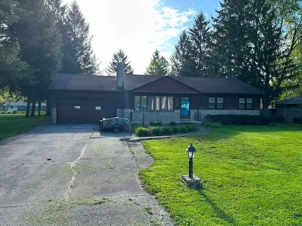 5336 Meadowbrook Dr, Fort Wayne, IN 46835