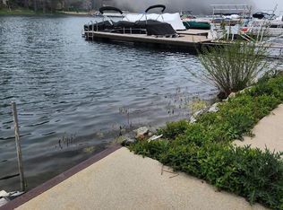 27614 Meadow Bay Dr, Lake Arrowhead, CA 92352