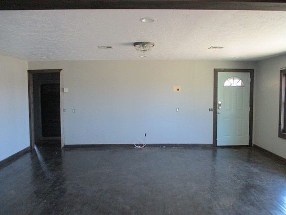 2nd image of 174960 Highway 65