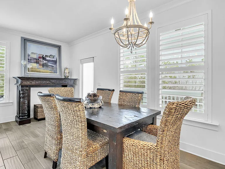 61 Oakley Ct — Photo 9