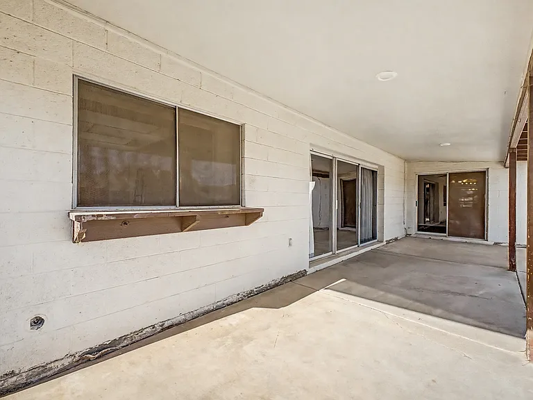 5733 W Mescal St — Photo 26
