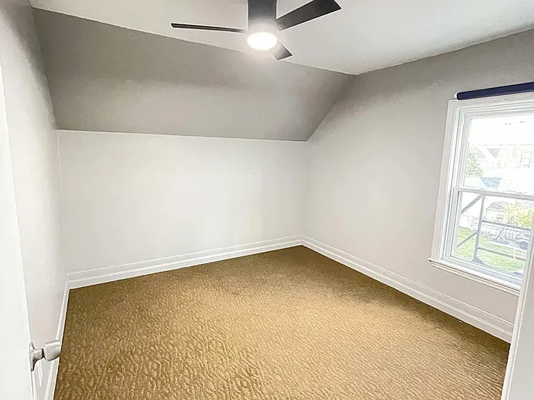163 Holly St #3 — Photo 6