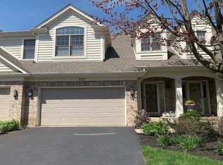 235 Wildflower Ln, La Grange, IL 60525