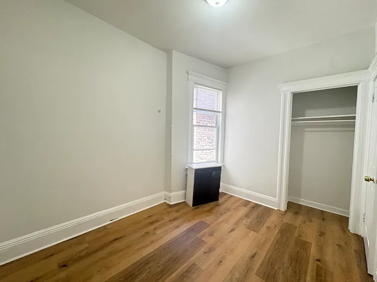 133 Boyd Ave #2 — Photo 5