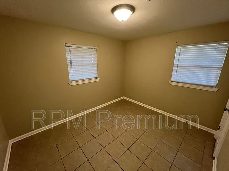 3280 Crestaire Dr — Photo 22