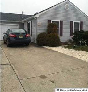 73 Ronald Ave S, Bayville, NJ, 08721
