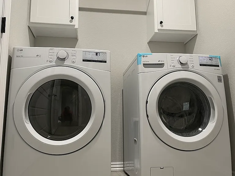 Washer & Dryer