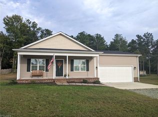 7887 N State Highway 62, Burlington, NC 27217