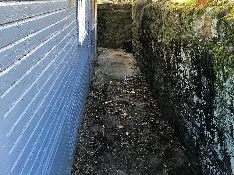 601 View Ave — Photo 22