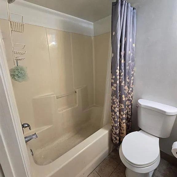 3650 N 56th Ave #520 — Photo 6