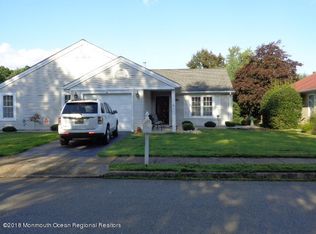46 Sheffield Dr, Forked River, NJ 08731
