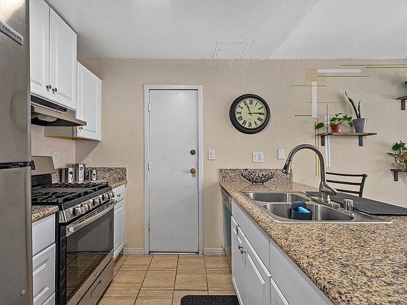 3rd image of 1142 S Dover Cir Unit Q60