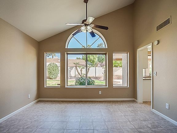 5th image of 6304 W Abraham Ln
