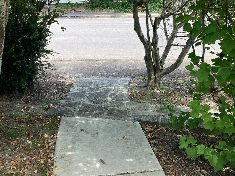 2450 NW 25th St #A — Photo 3