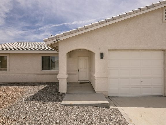 4th image of 3200 Sheik Dr