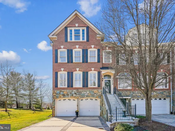 18459 Buena Vista Sq, Leesburg, VA 20176