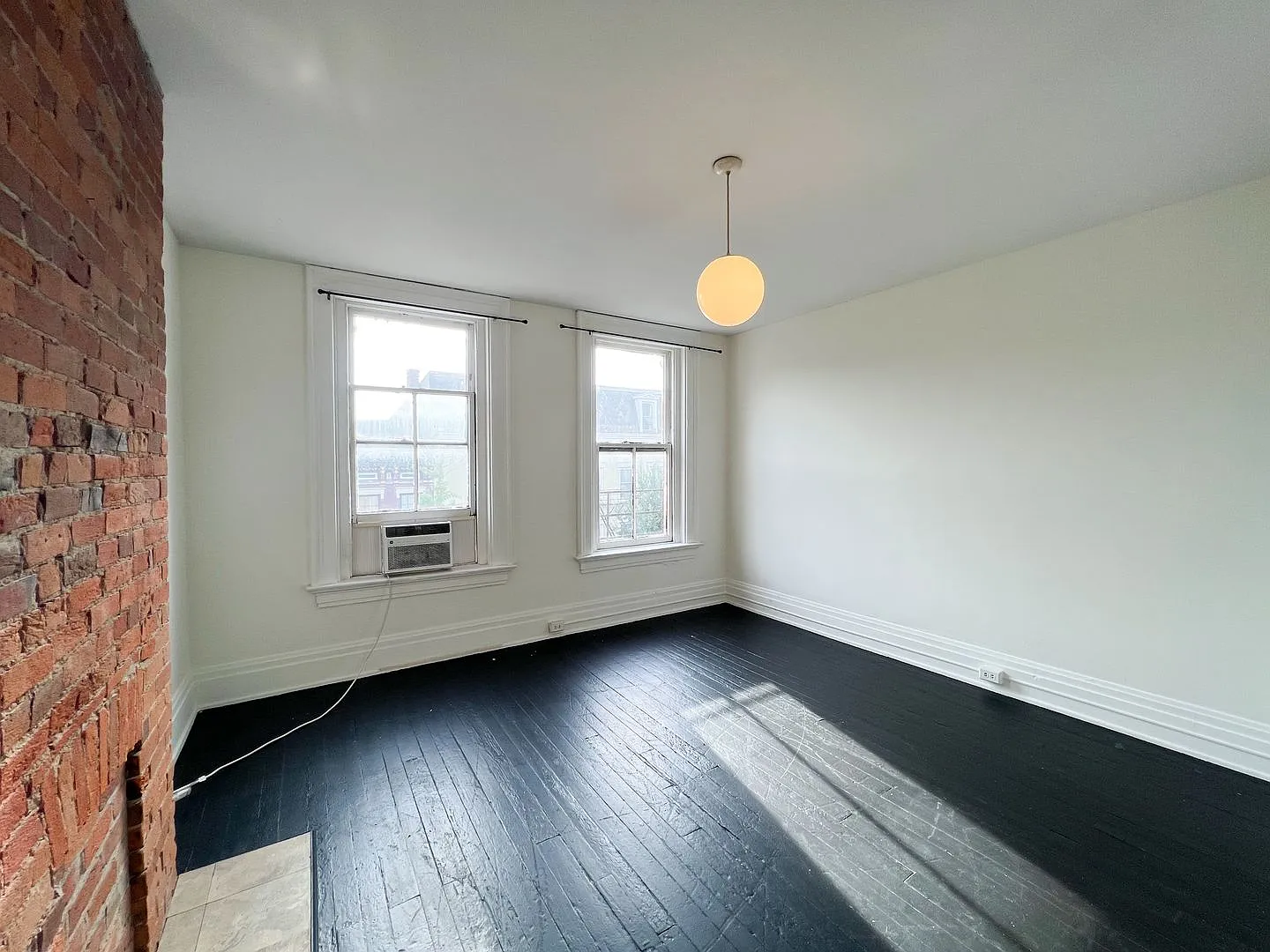1313-1315 Main St — Photo 3
