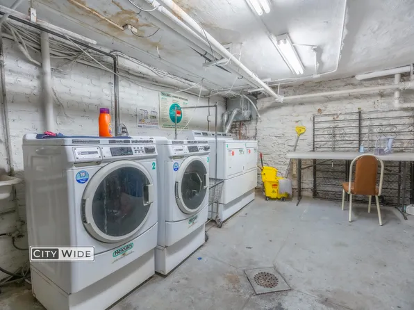 257 East 61st Street image 5 of 9