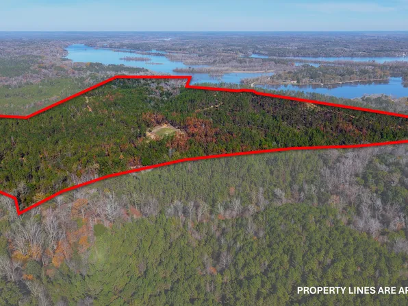 1001 Earl Hilliard Rd, Camden, AL 36726