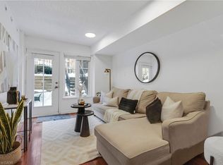 38 Western Battery Rd #632, Toronto, ON M6K3N9