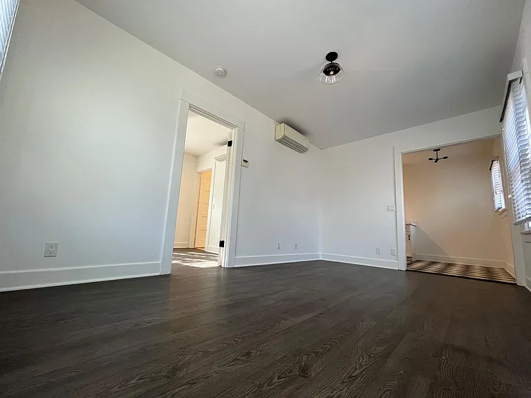 9054 Carson St #D — Photo 5