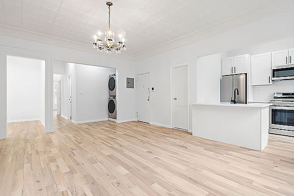 1st image of 101 Atlantic Ave APT 1