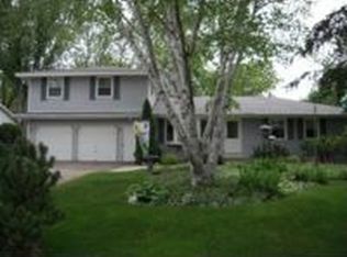 10909 Zenith Ave S, Bloomington, MN 55431