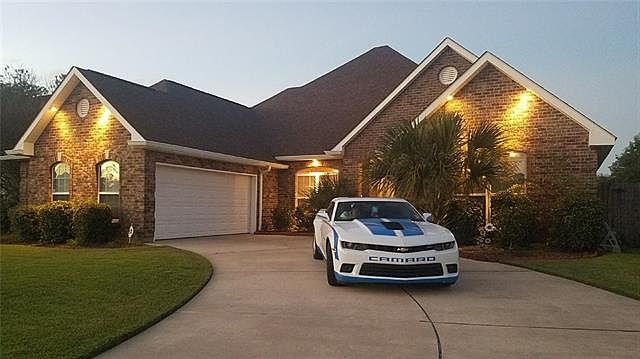 1st image of 147 Riverlands Dr