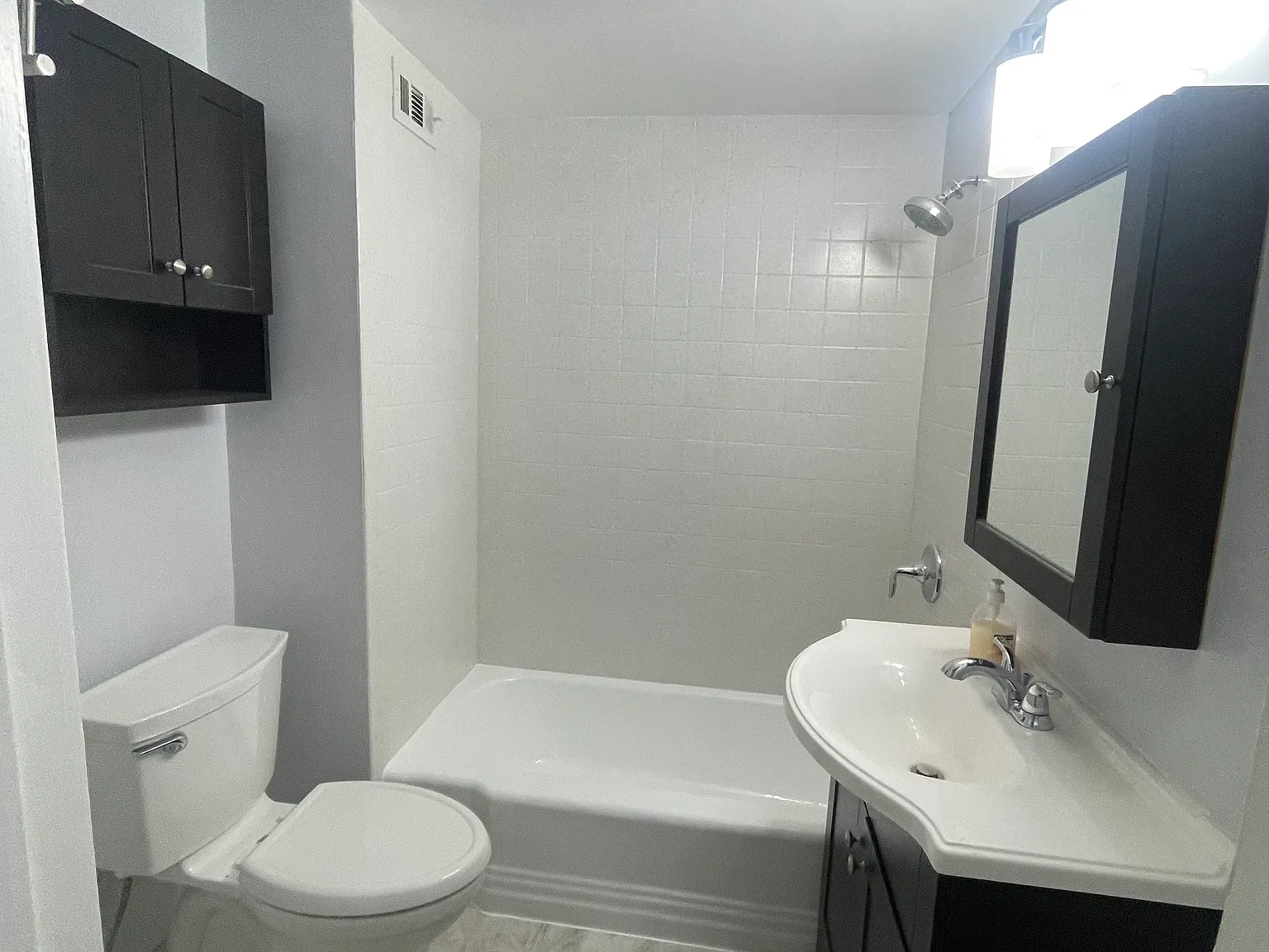 2 bed, 982 sqft, $2,100 — Photo 4