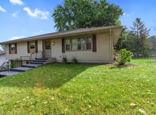401 N Linden St, Belle Plaine, MN 56011