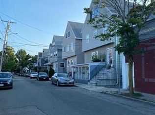 11 Lowden Ave APT 3, Somerville, MA 02144