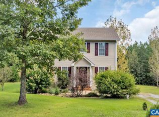 68 Bolling Pl, Scottsville, VA 24590