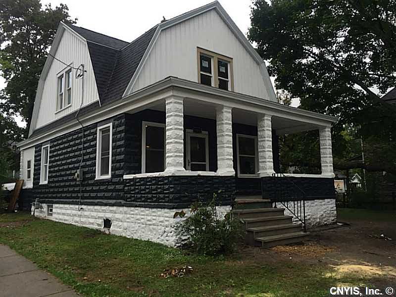 2nd image of 1001 Ballantyne Rd