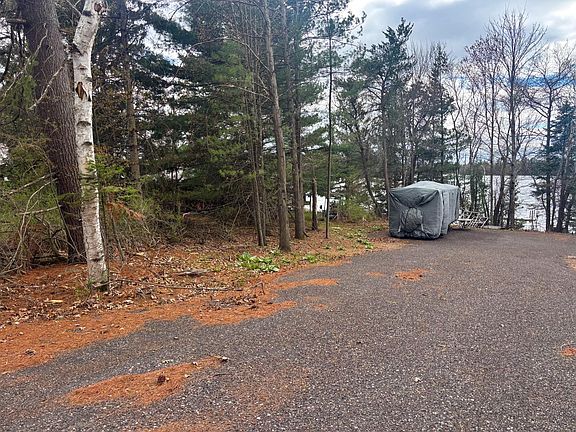 5th image of Schoettler Rd