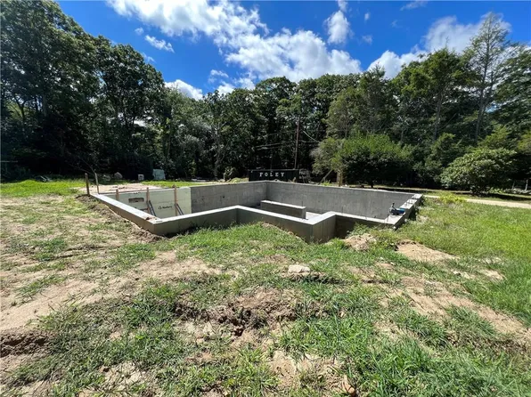 310 South Rd, Exeter, RI 02822