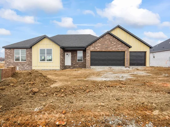 4831 Hawk St, Springdale, AR 72762