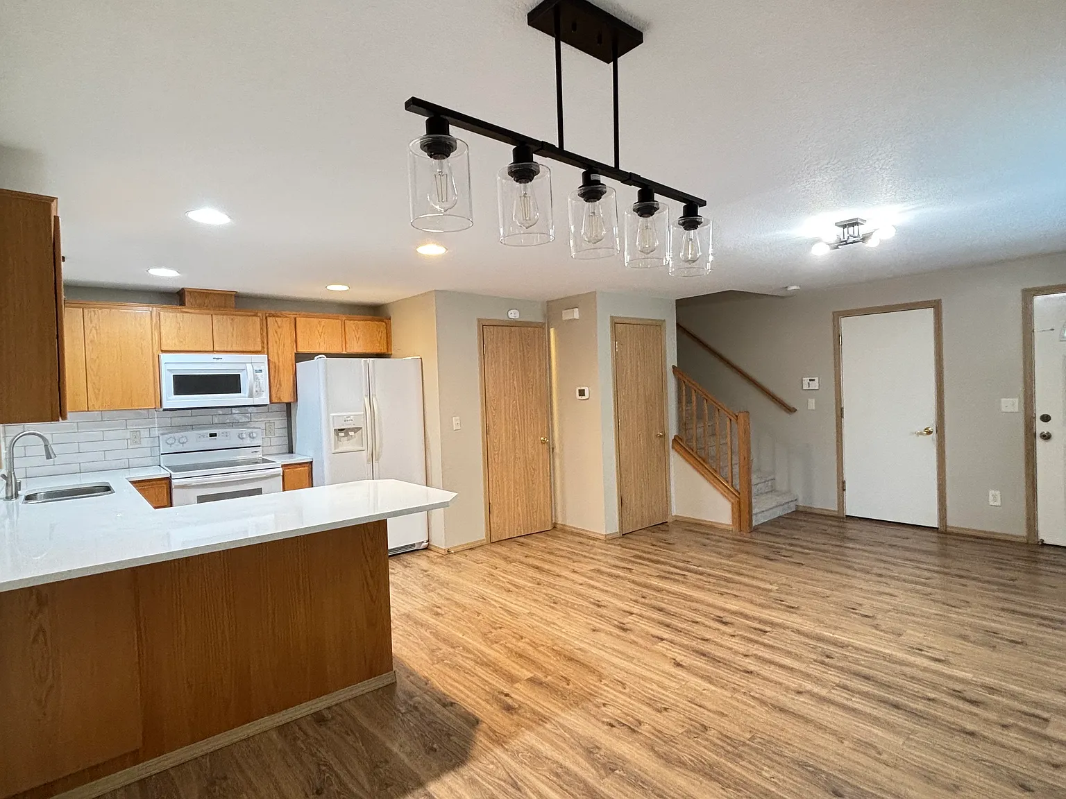 6014 NE 107th Ave — Photo 4