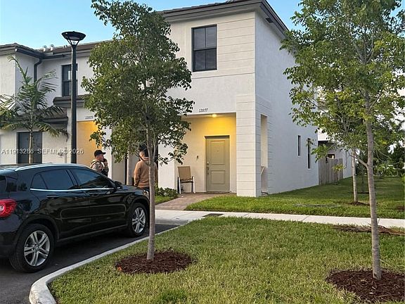 5th image of 12877 SW 232nd Ln