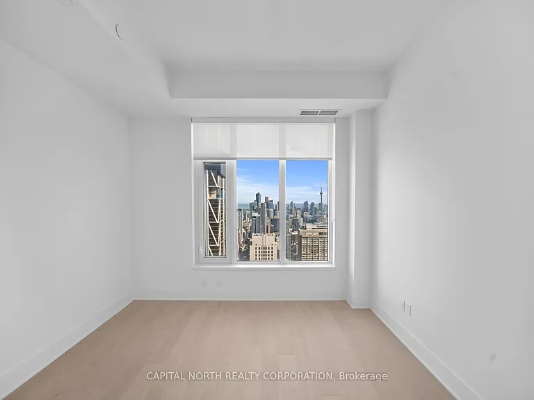 11 Yorkville Ave #5908 — Photo 22