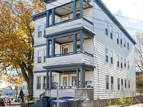 2 Lawrence St, Methuen, MA 01844