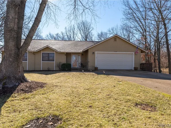 1548 Mockingbird Ln, Osage Beach, MO 65065