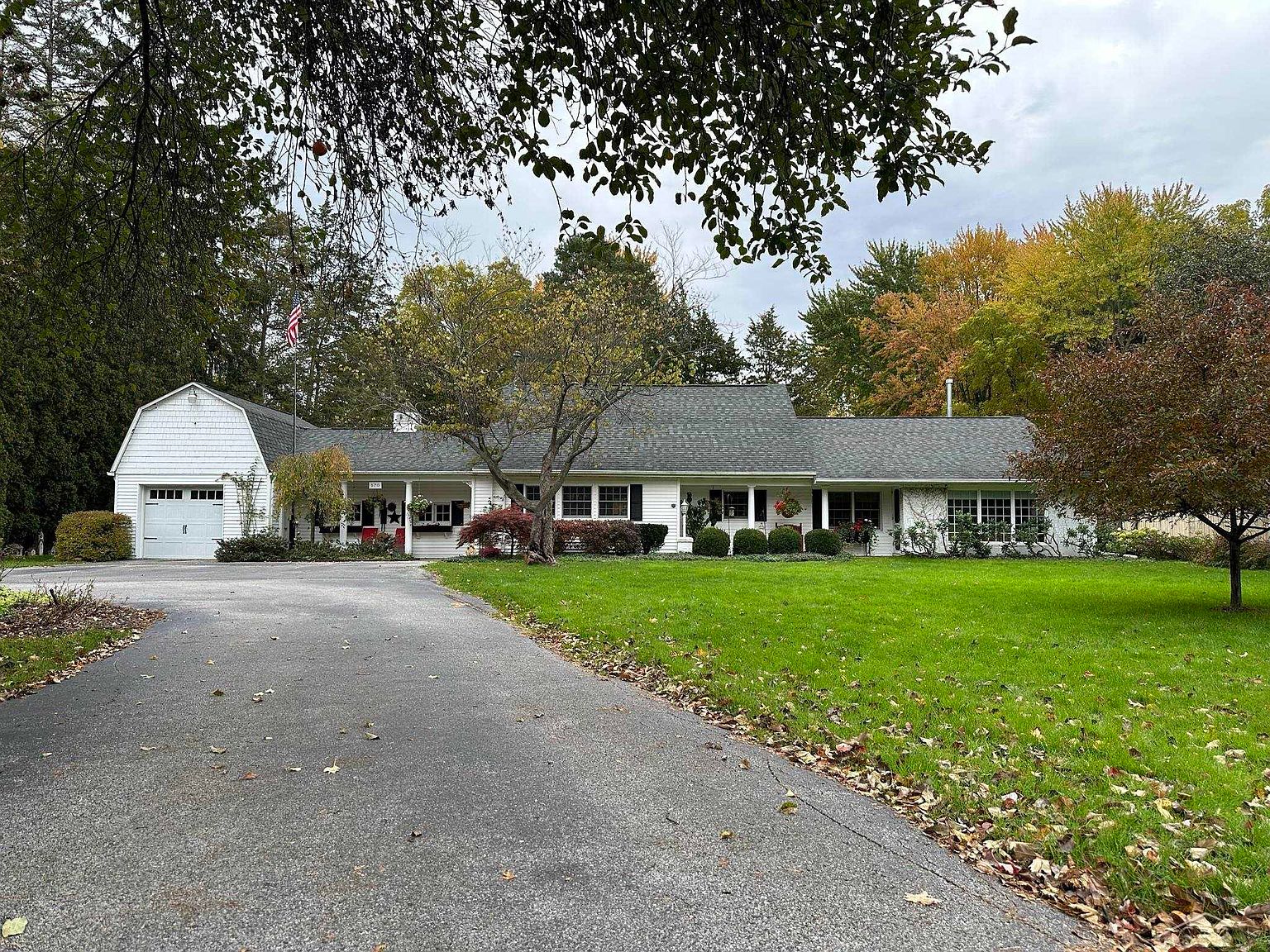 570 N Miller Rd, Saginaw, MI 48609 MLS 50125887 Zillow